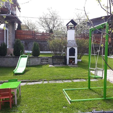 Вила Багрянови ドスパット エクステリア 写真
